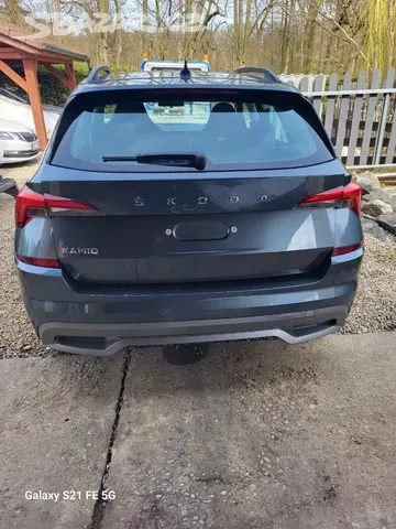 ŠKODA KAMIQ. DÍLY KAROSERIE - 2