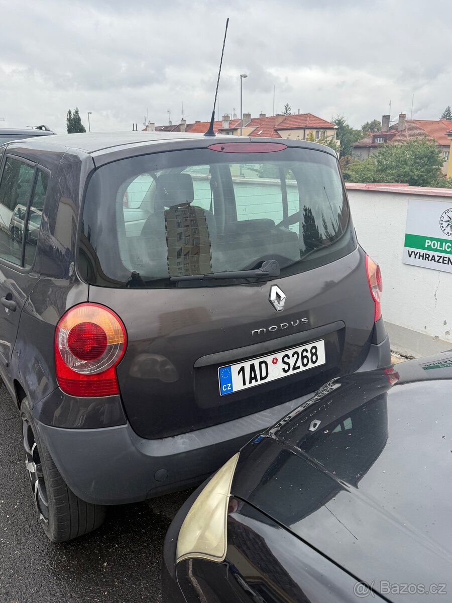 Renault Modus 1.2i 55kW - 2