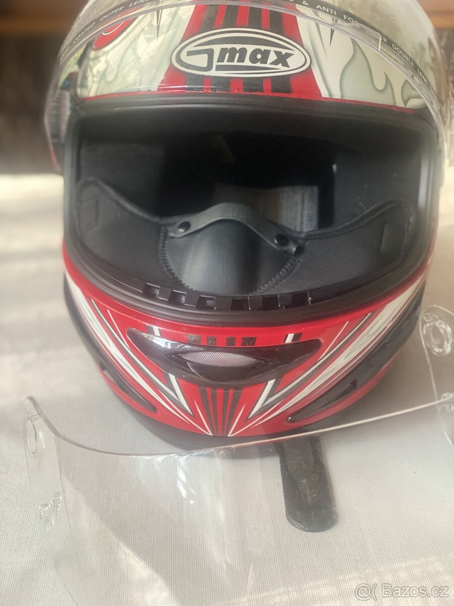 Helma na motorku Gmax - 2