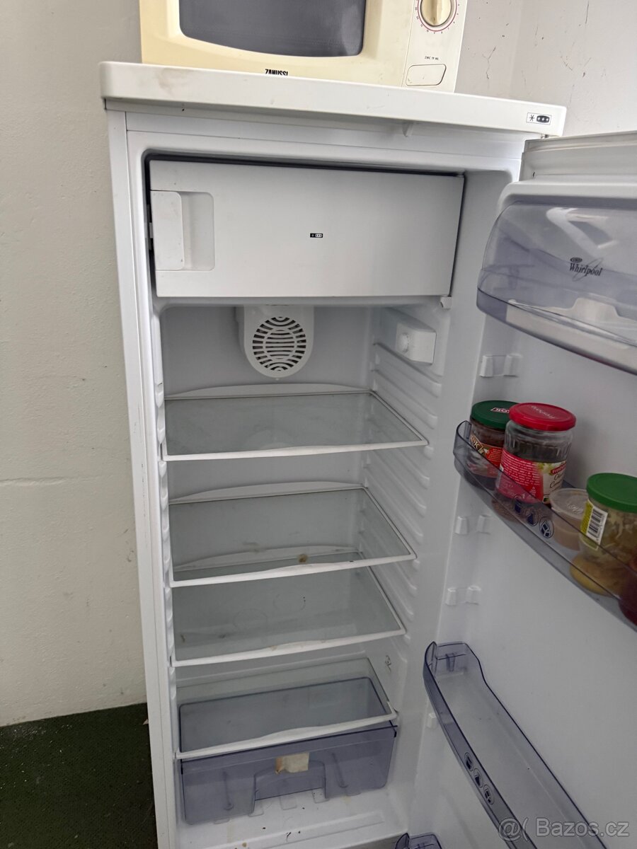 Lednice s mrazákem Whirlpool - 2