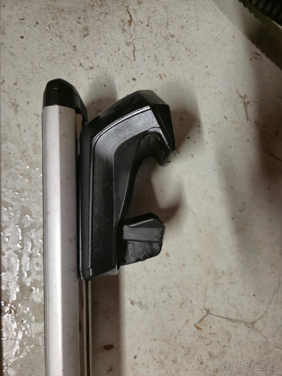Střešní nosiče Thule Wingbar - 2