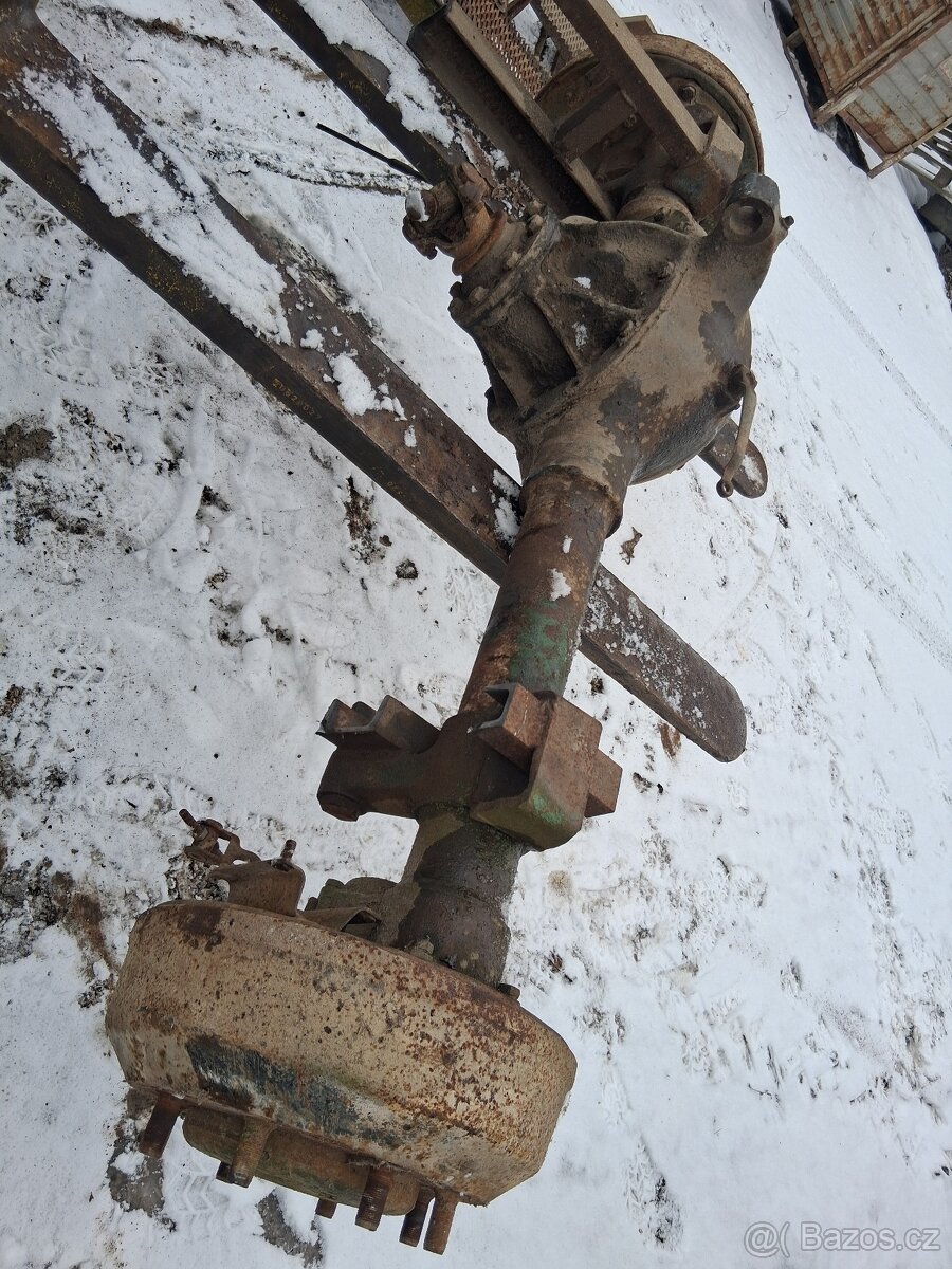 Zadni naprava praga v3s - 2