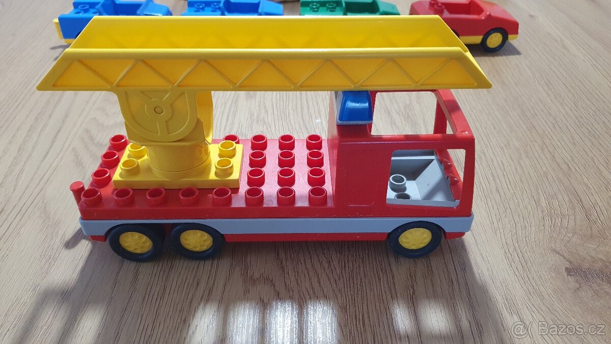 Lego Duplo auta, traktory, hasičské auto - 2