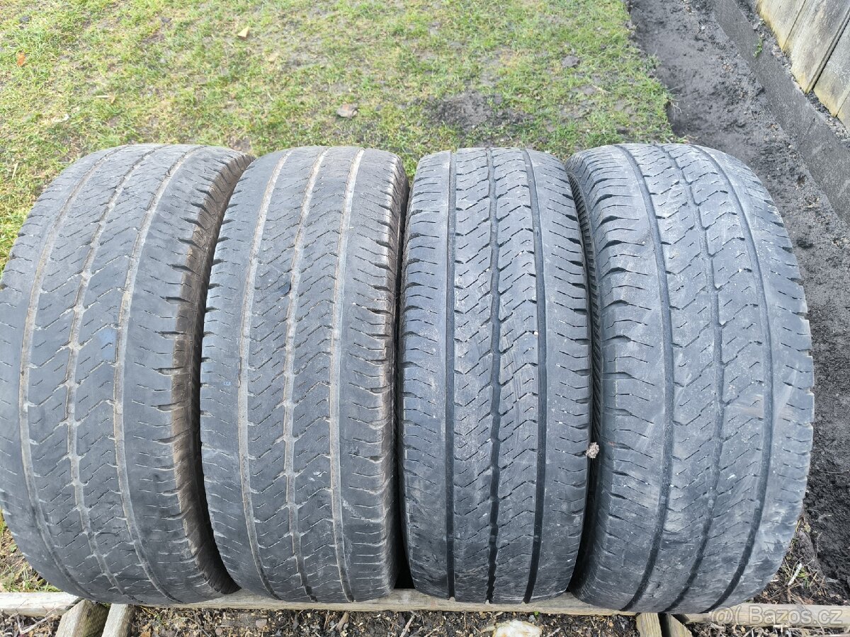 235/65/16C Barum - 2