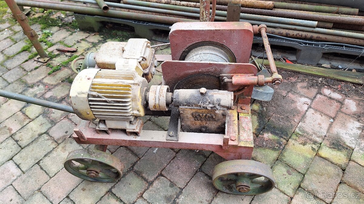 Stavební vrátek - 2