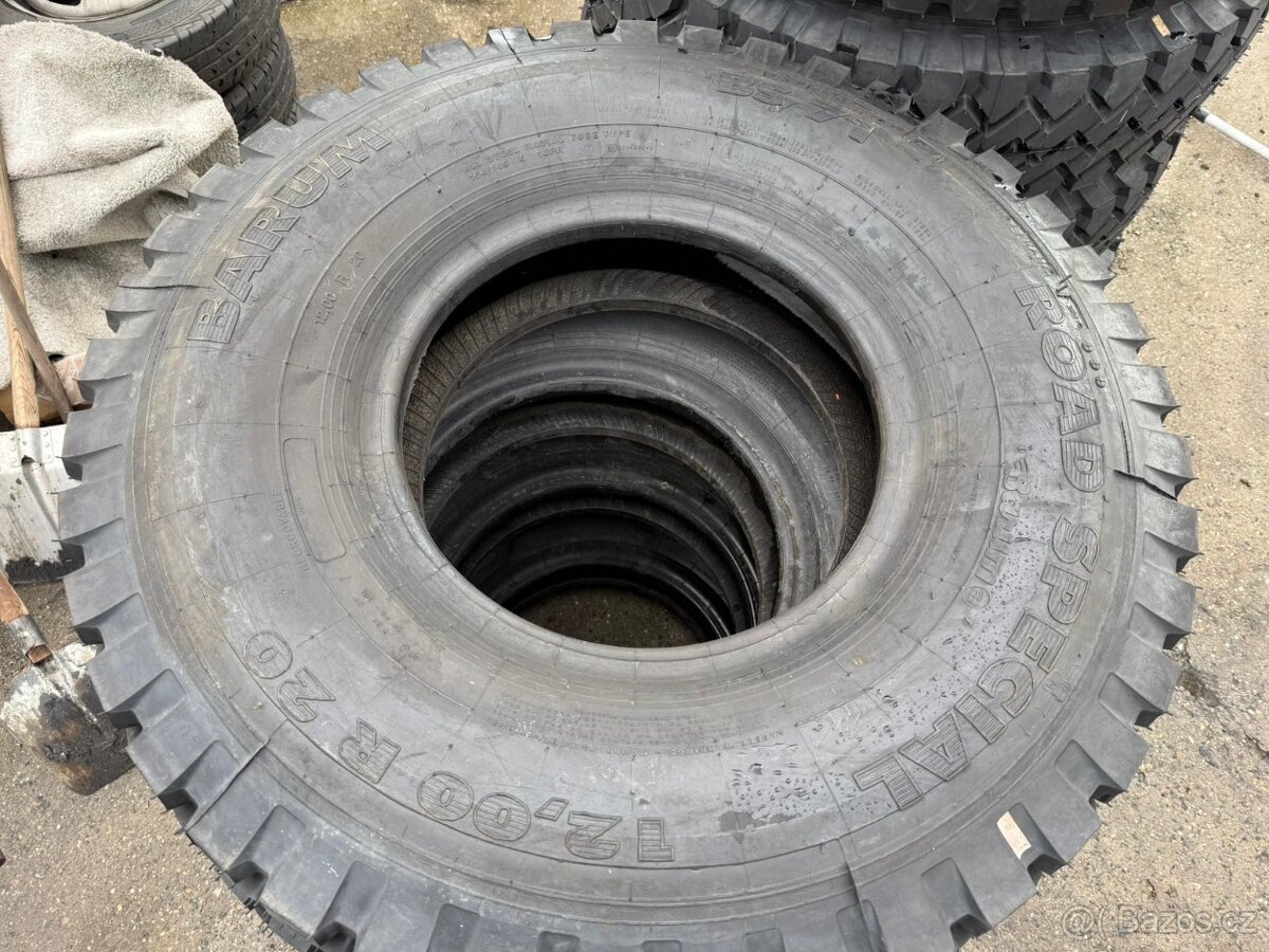 Pneu 12.00 R20 10 Ks - 2