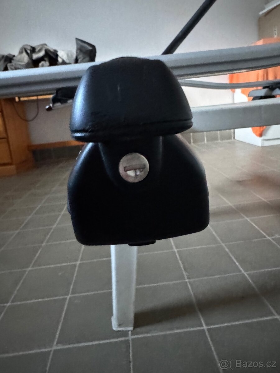 Střešní nosič na kola Thule - Škoda Octavia combi 3 - 2