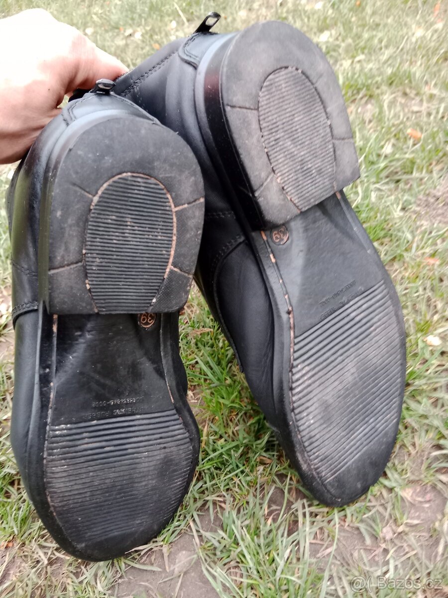 Jezdecká perka Cassiny - 2