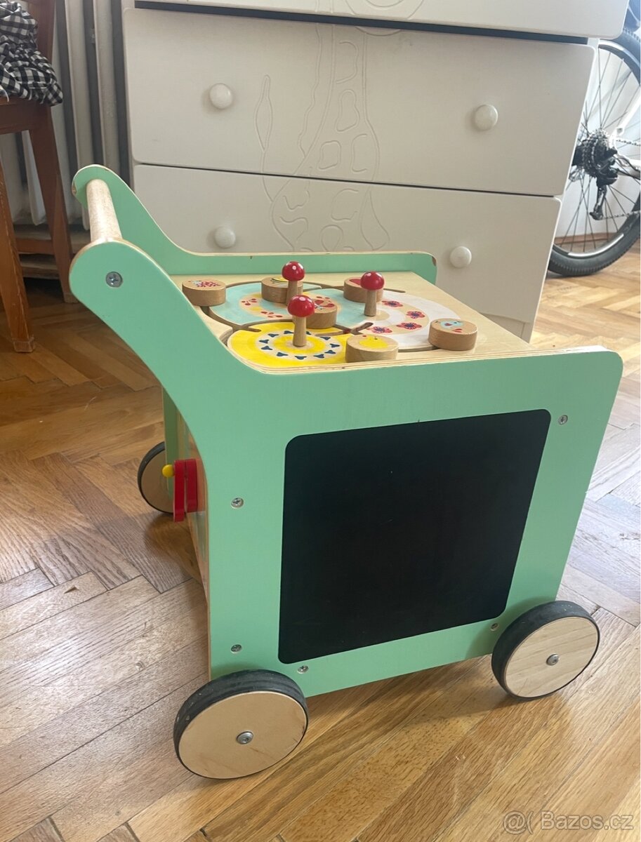 Dřevěné chodítko - 2