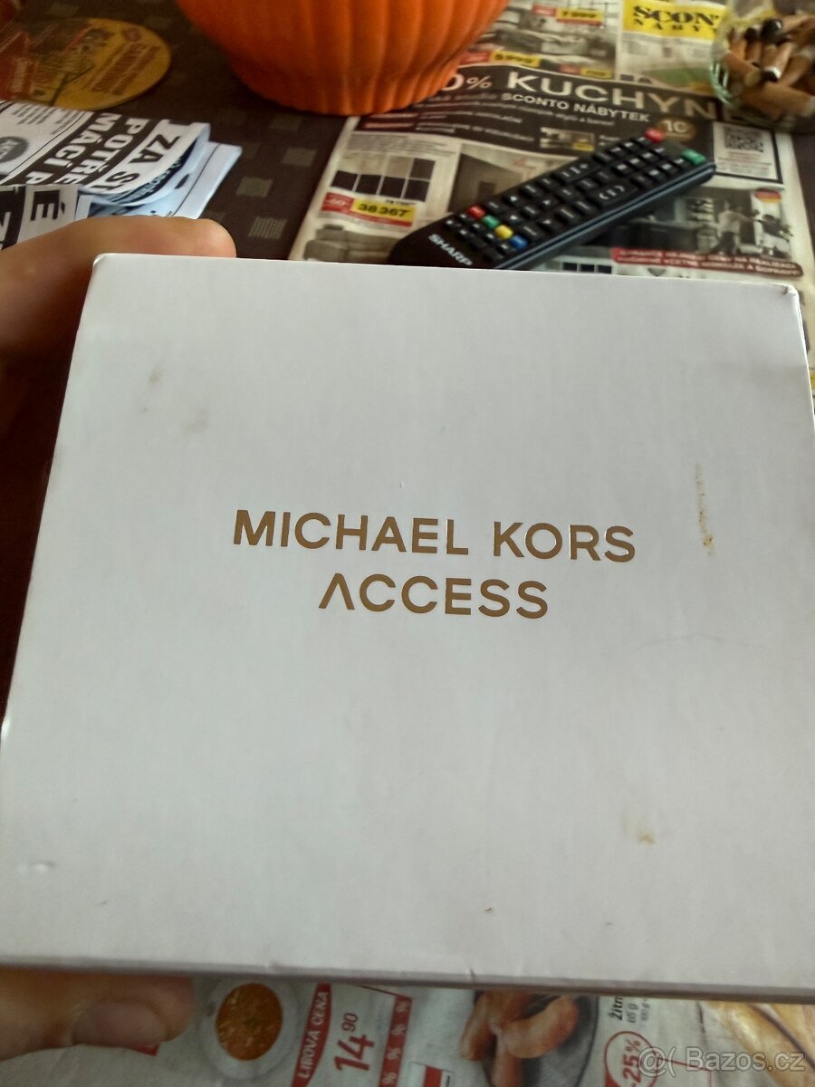 Chytré hodinky Michael Kors - 2