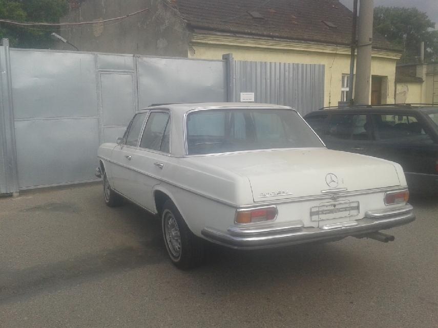 Mercedes- Benz 300 SEL - 2