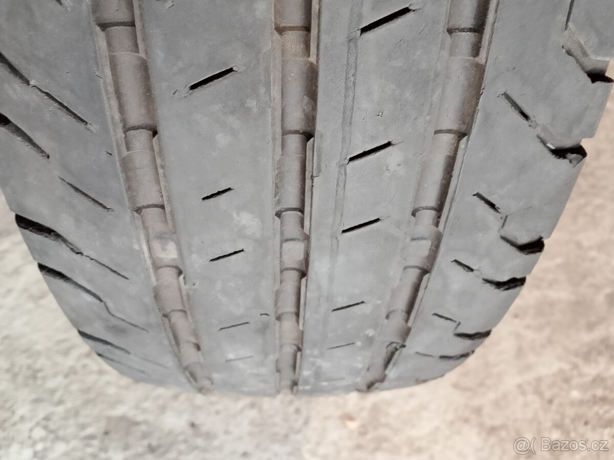 225/70/15c 215/75/16c 225/75/16c 245/45/18 285/30/20 kusovka - 2