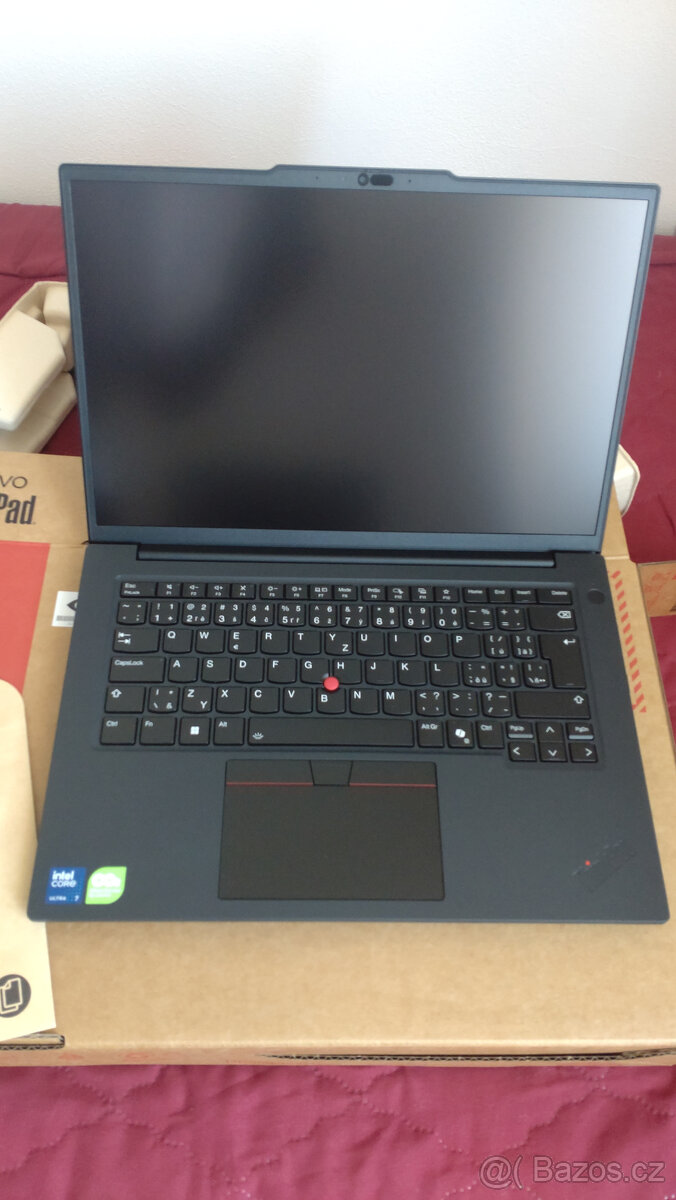 Lenovo ThinkPad P14s Gen6 - 2