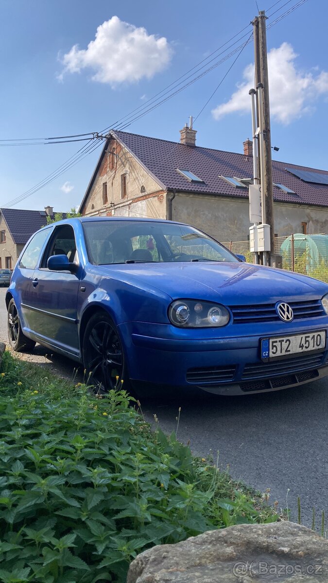 2x Golf 4 na nd 1.9tdi, 1.6 16v - 2