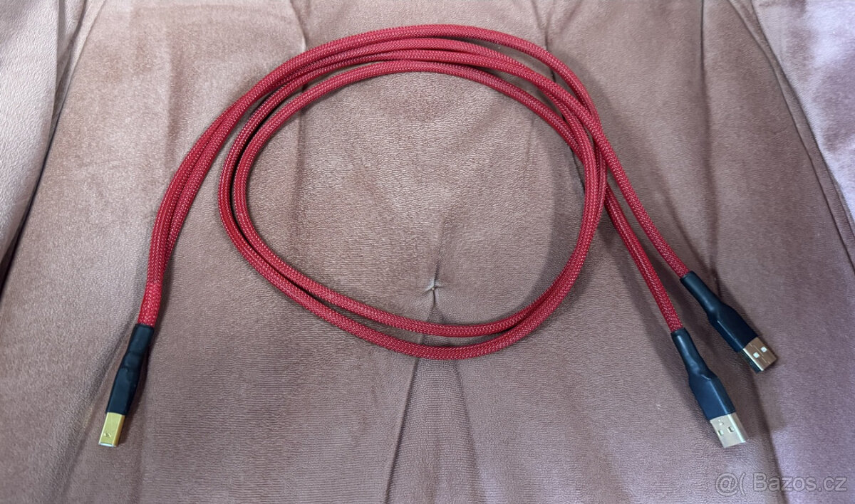 iFi micro iUSB3.0 - regenerátor USB signálu + USB kabel - 2