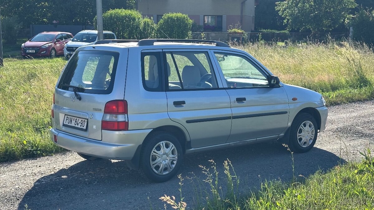 Mazda Demio - 2