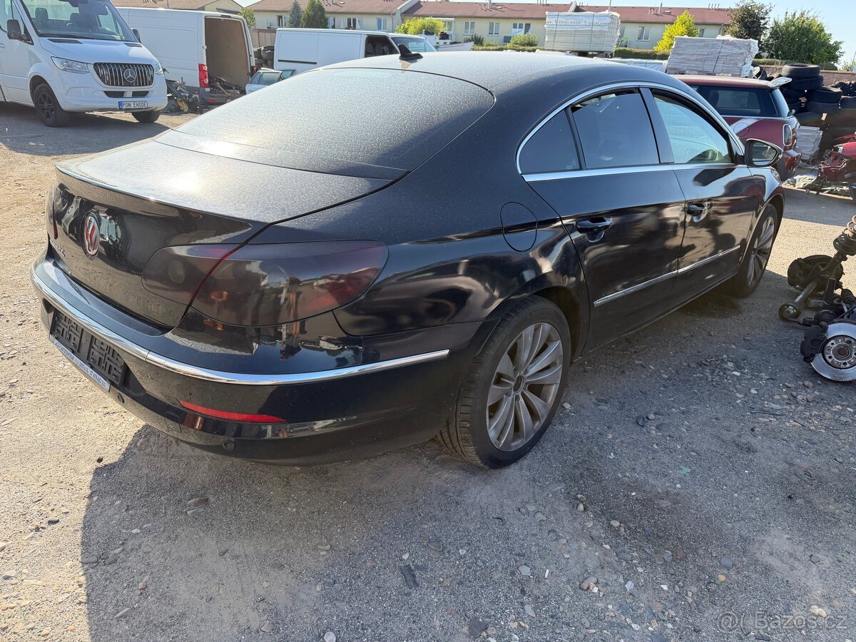 Vw Passat cc -ND černá barva - 2