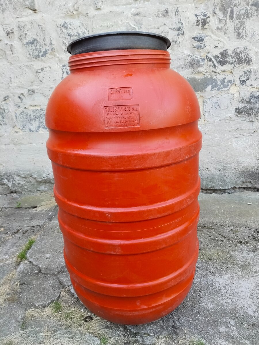 Sud, barel 220 l - 2