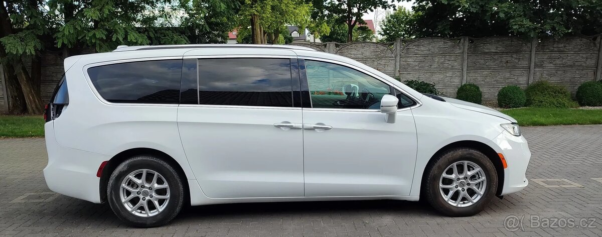 Chrysler Pacifica 3.6 V6 – 2021 / 7 míst - 2