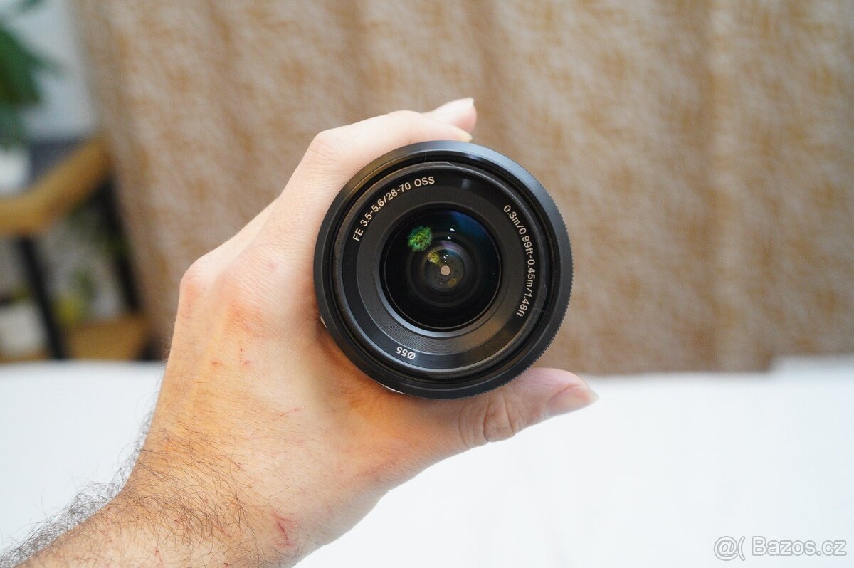 Sony FE 28–70 mm F3,5–5,6 OSS - 2