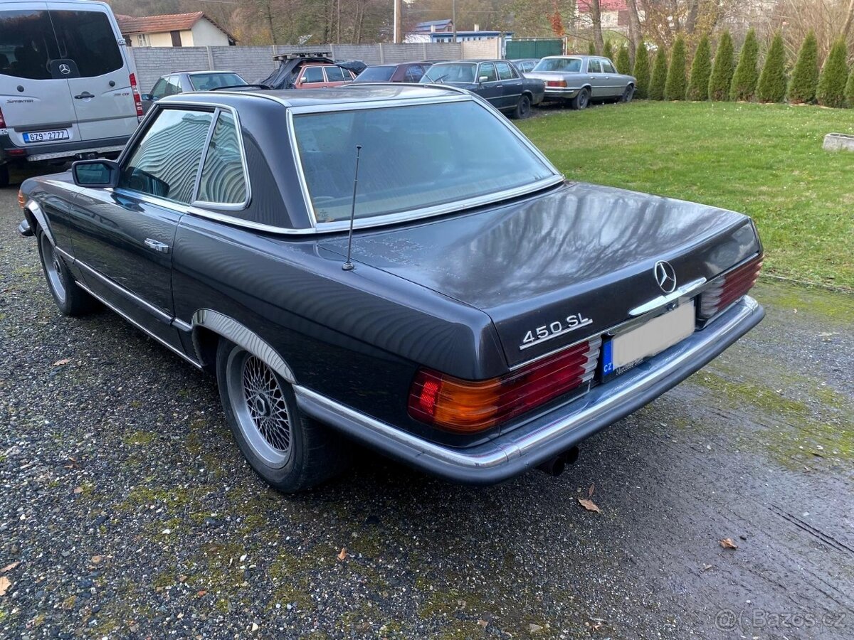 Mercedes-Benz 450 SL - 2