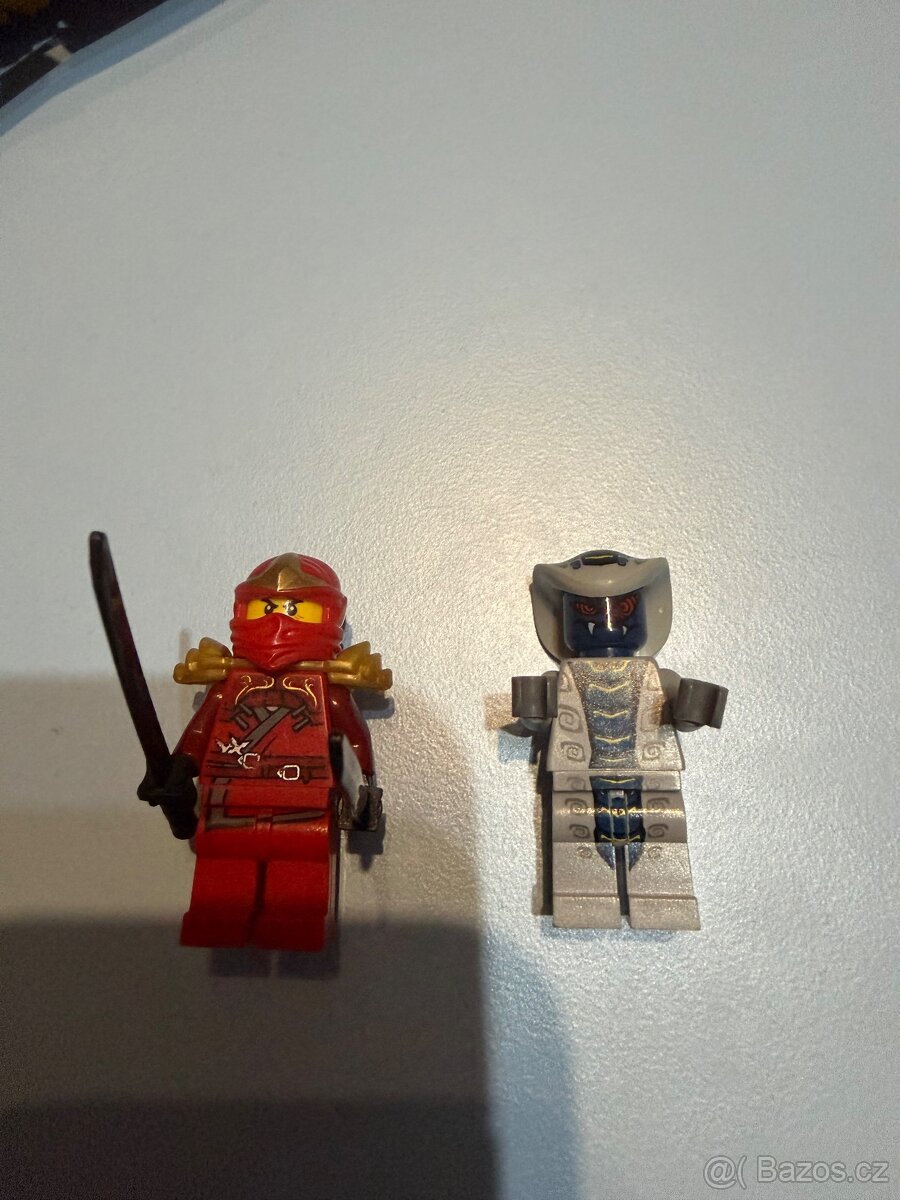 LEGO Ninjago 9441 Kai’s Blade Cycle - 2