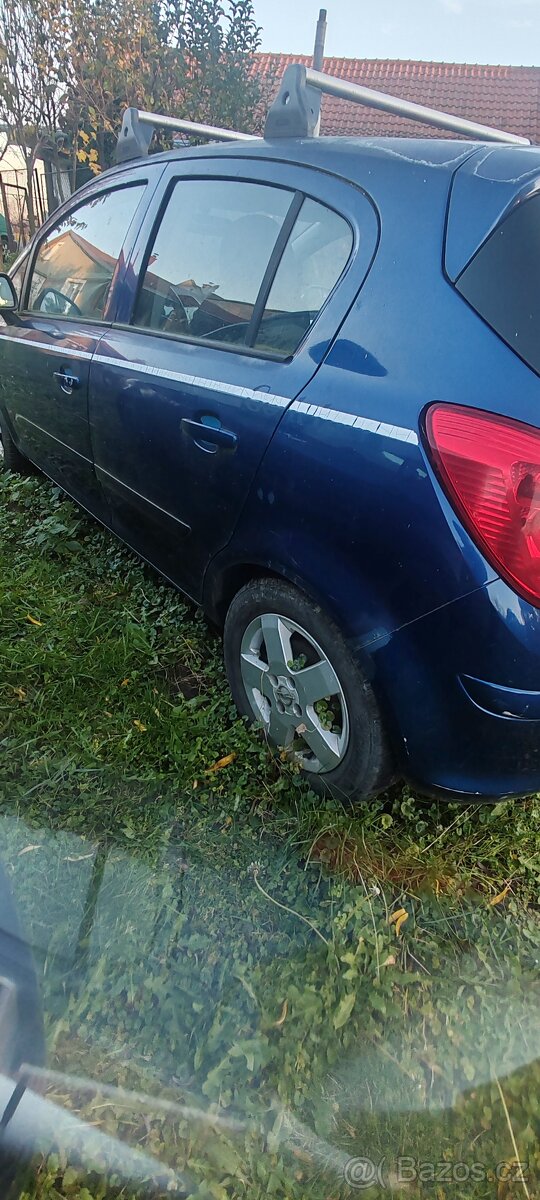 CORSA van 1.2 rok 2007 - 2