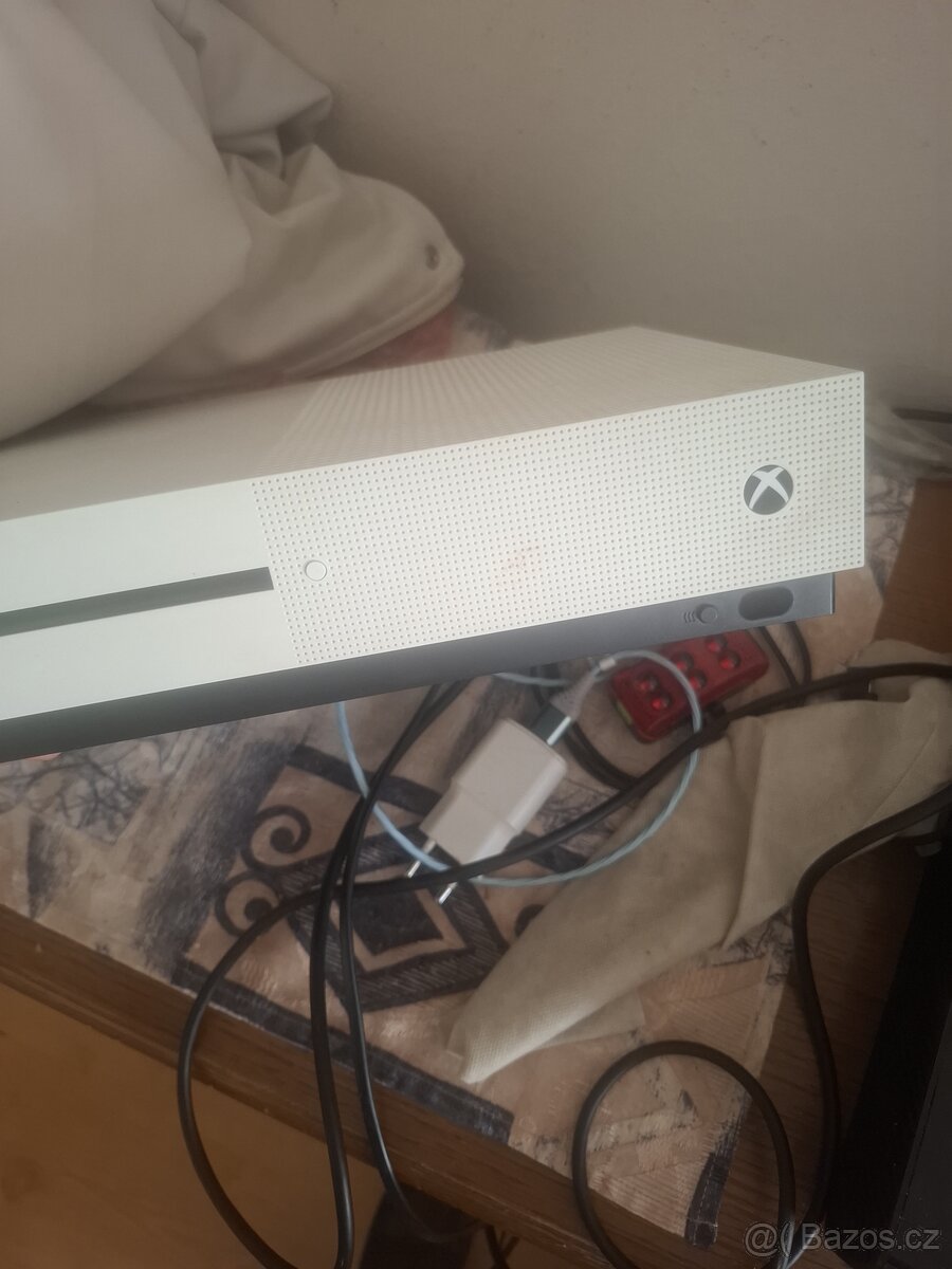 Xbox one s - 2