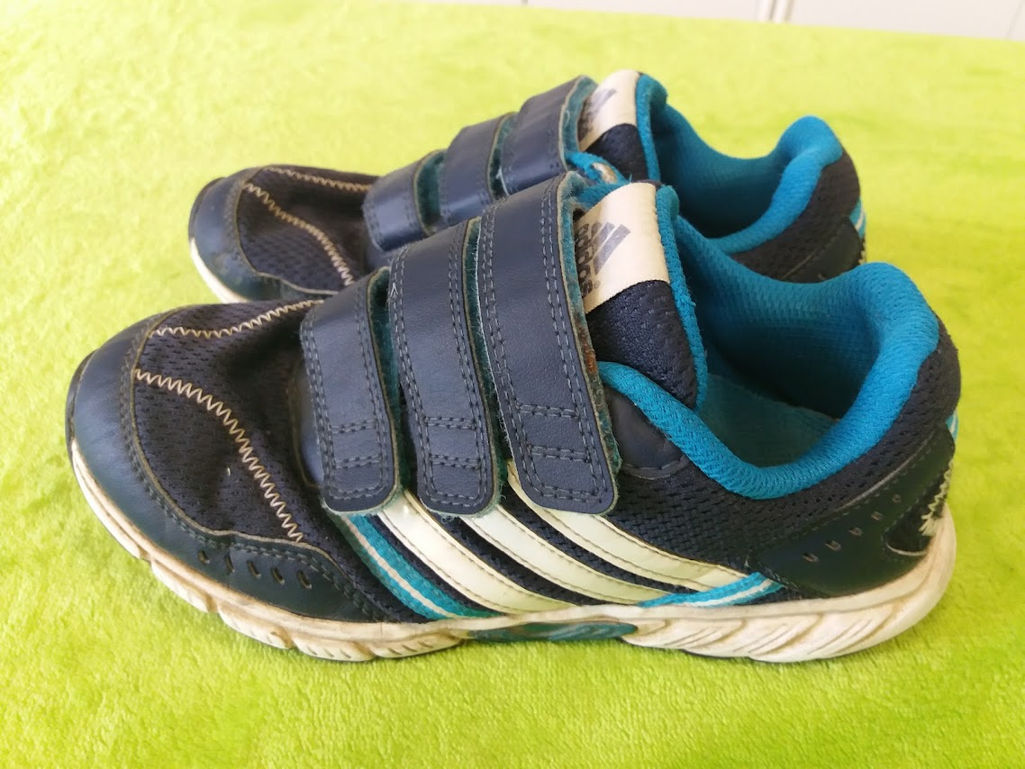 Botasky Adidas vel.32 - 2