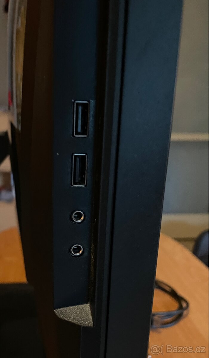 32" MSI Optix MPG321UR-QD s Quantum Dot/3 840 × 2 160/144Hz - 2