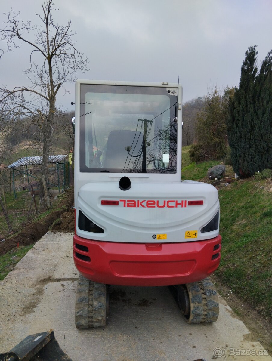 Minibagr Takeuchi TB230 - 2