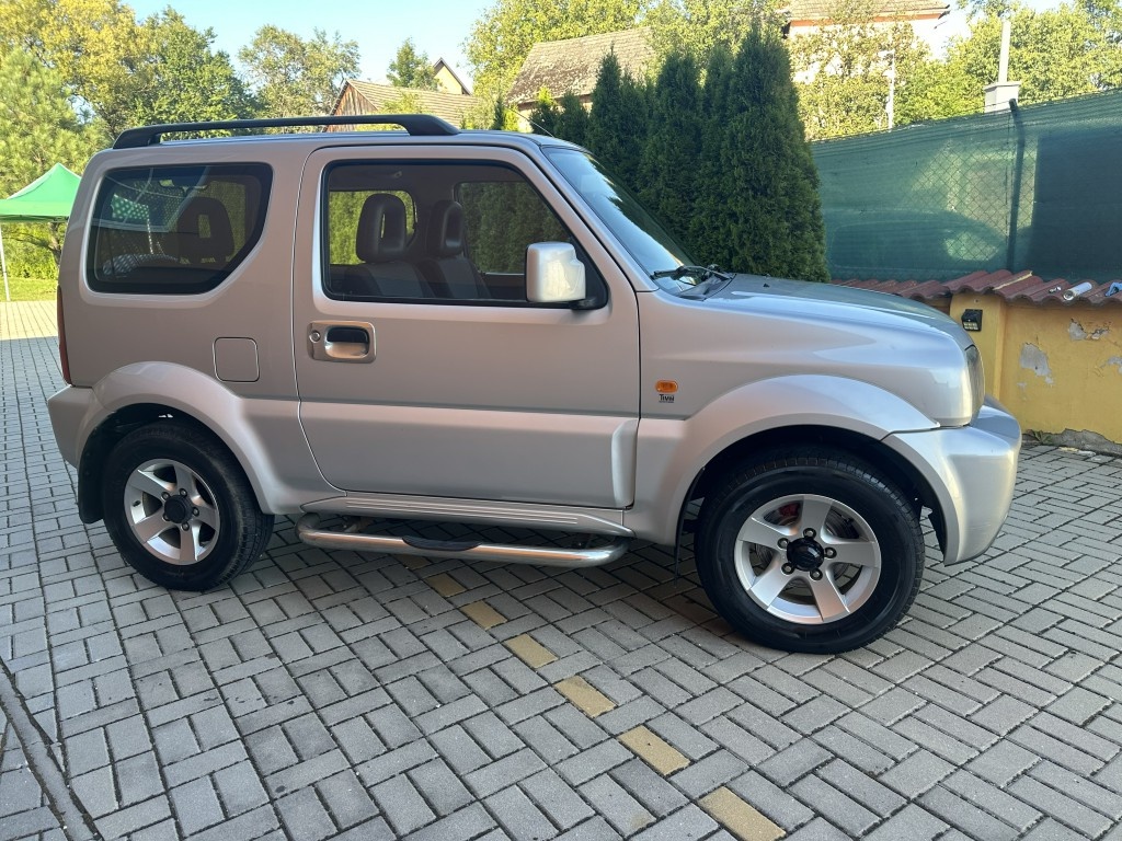 Suzuki Jimny 1.3i 63kW 4x4 serviska - 2