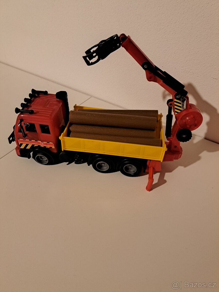 Nákladní auto přepravník dřeva - 2