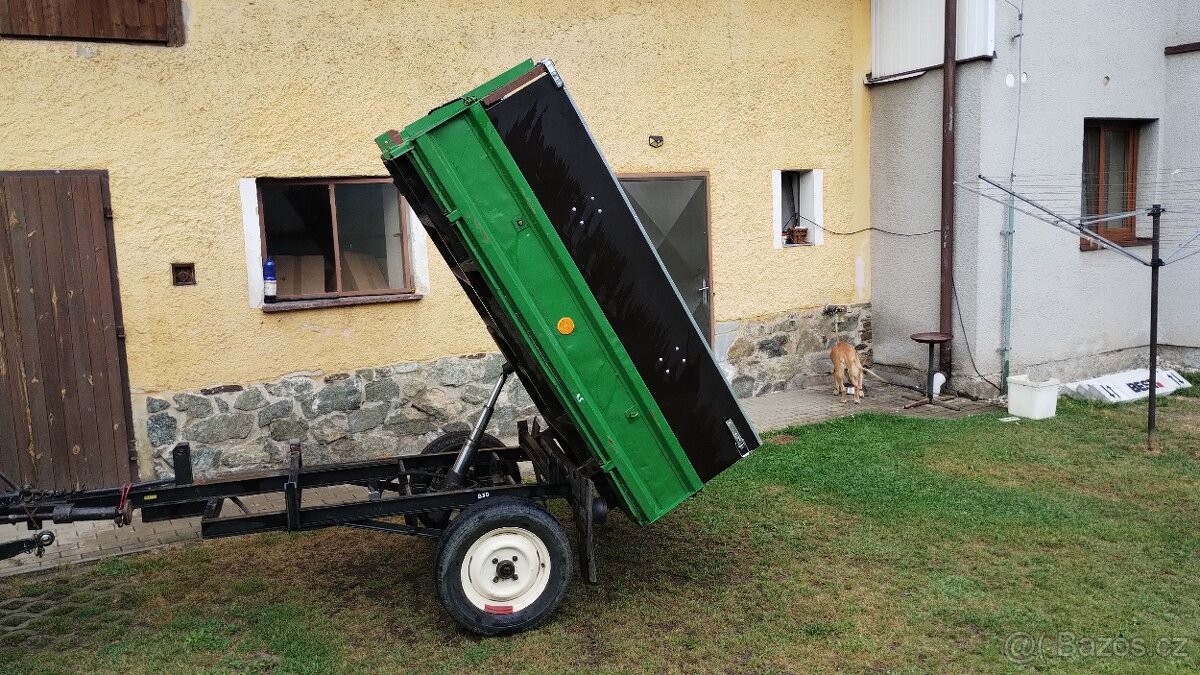Prodám hydraulicky sklápěný přívěs za traktor - 2