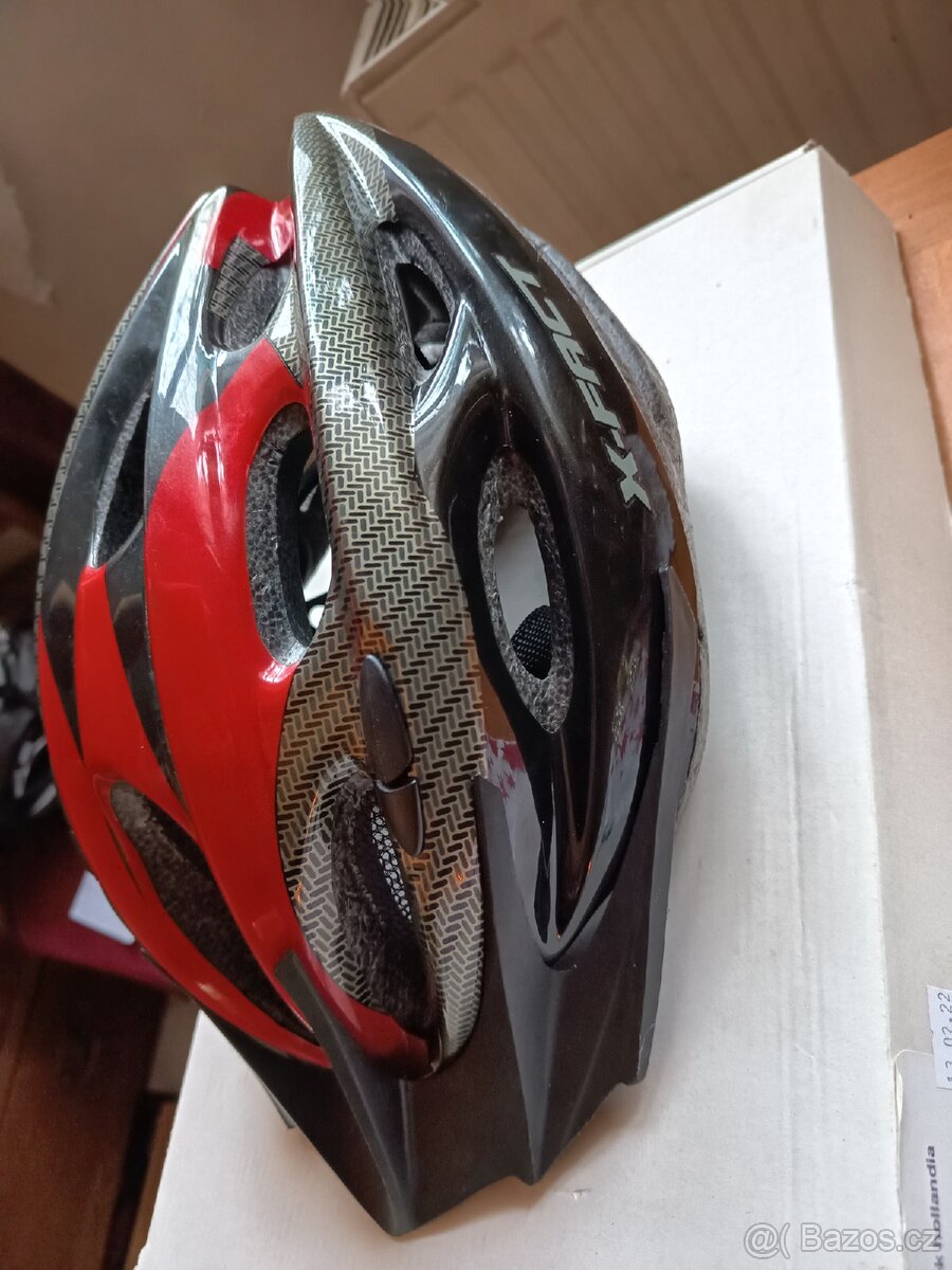 Cyklistická helma - 2