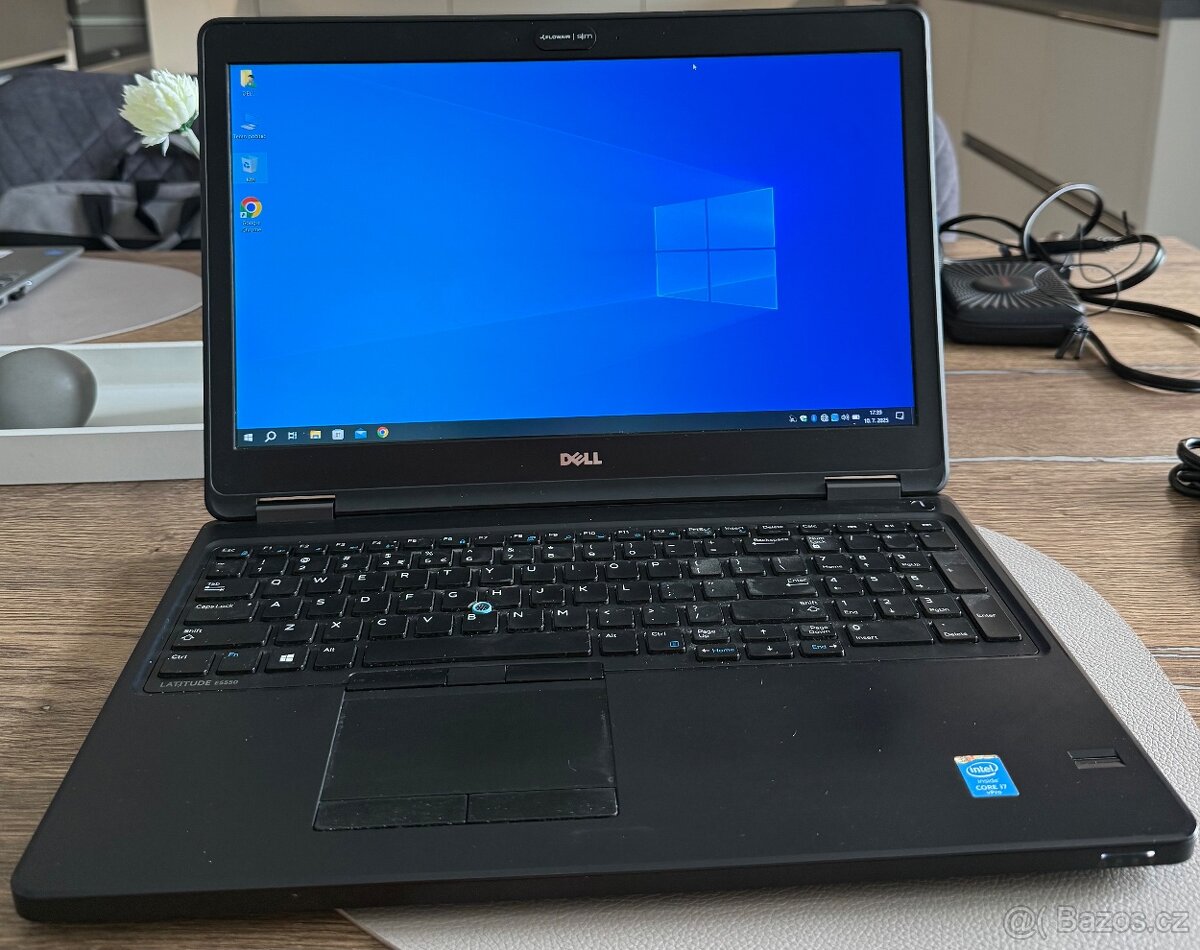 Dell Latitude E5550 - 2