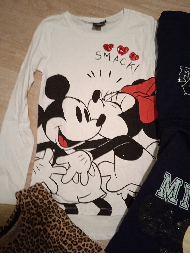 MIKINY VELIKOST 146/152 - 2