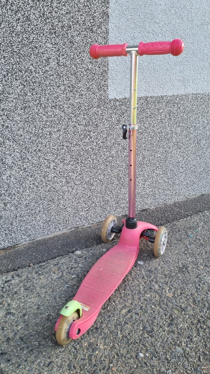 Dětská koloběžka - 2