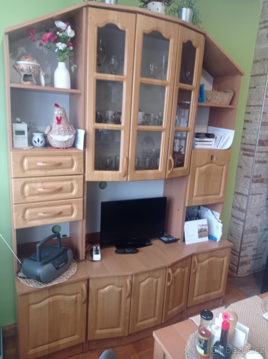 Jídelní stěna - 2