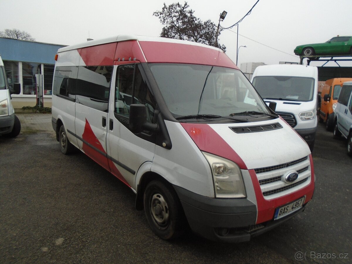 Ford Transit 2.2 TDCi L3H2 BUS 9 míst , 2013 - 2