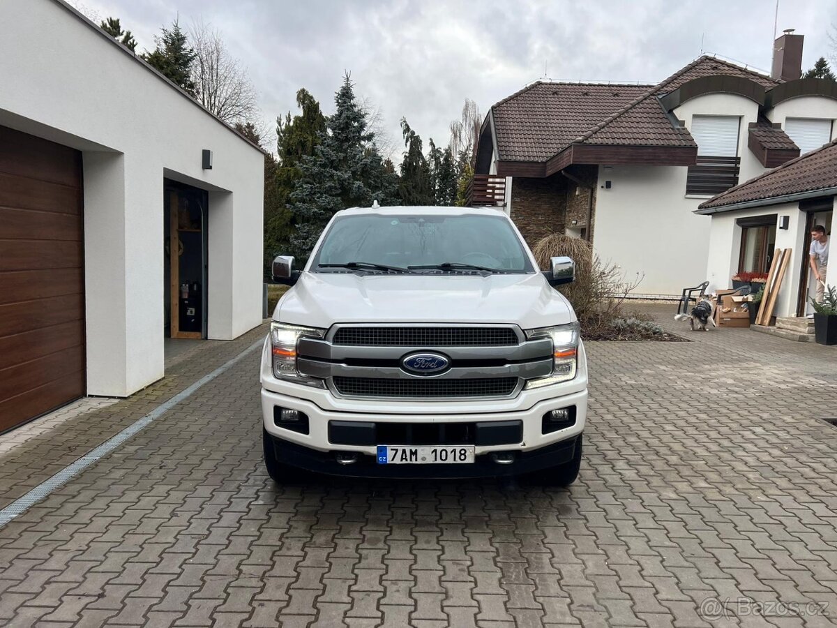 Ford F-150 Platinum SuperCrew - 2