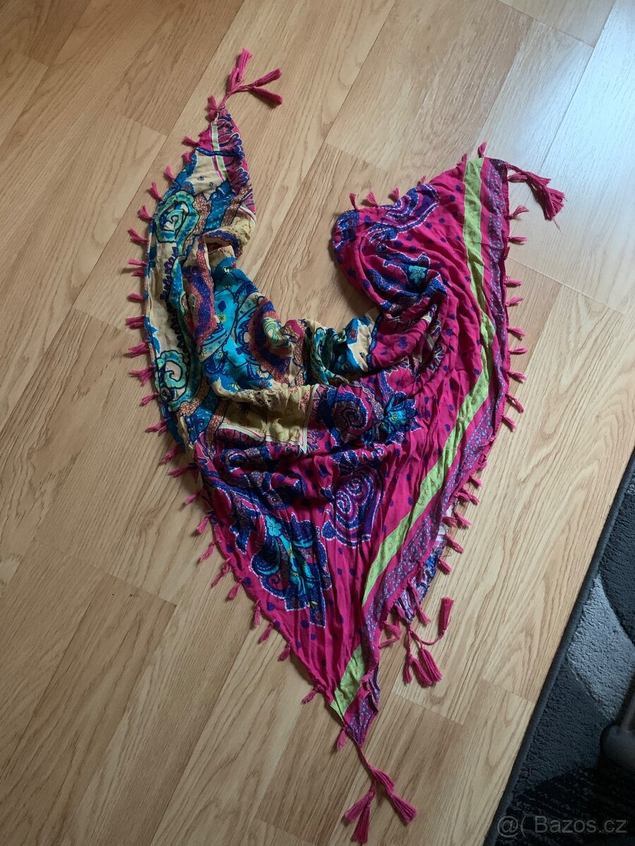 Šátek barevný - 2