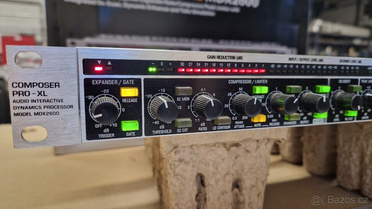 Behringer MDX 2600 - 2