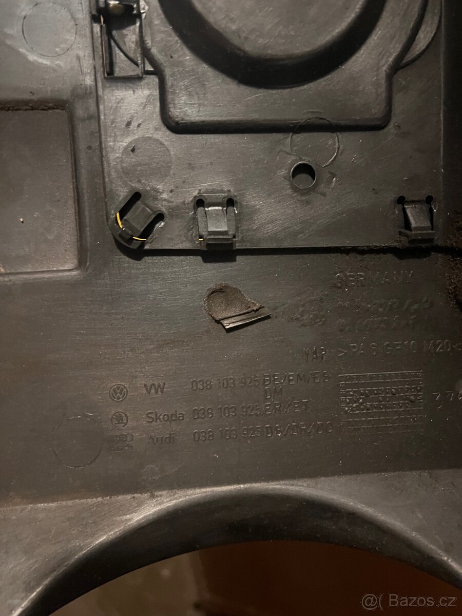 Audi kryt motoru 1.9 tdi - 2