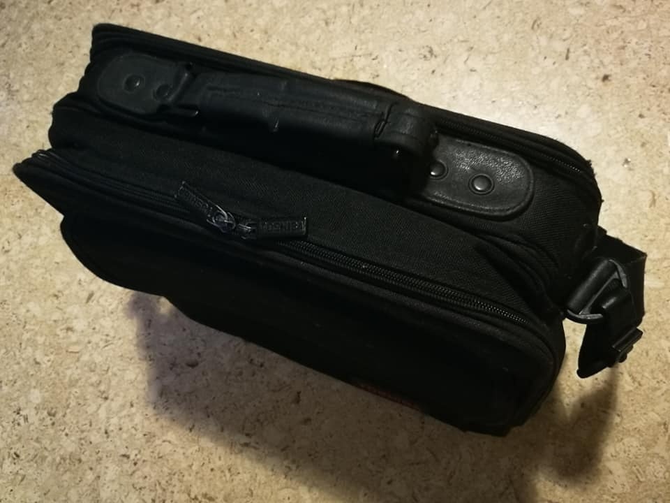 TOSHIBA brašna na laptop notebook - 2