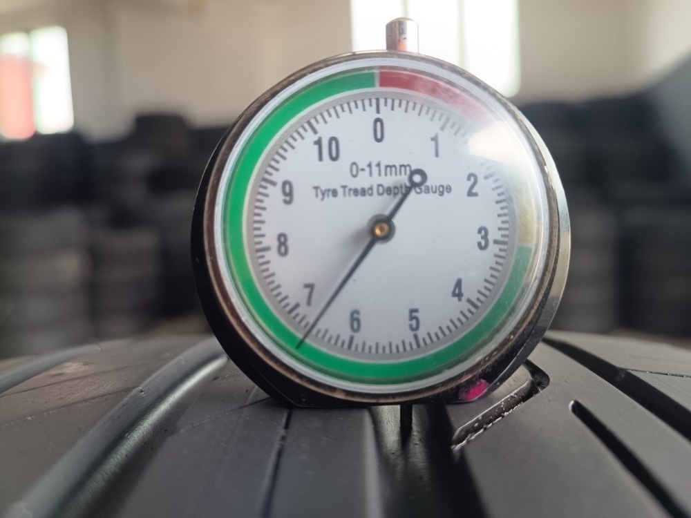 225/55 R17 BRIDGESTONE (2418) - 2