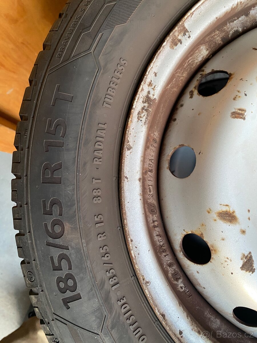 Dacia letní 4x100 185/65r15 - 2