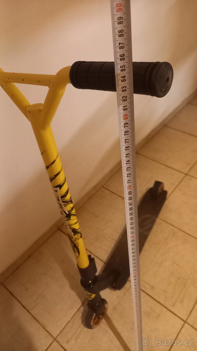 Freestyle koloběžka Street surfing - 2