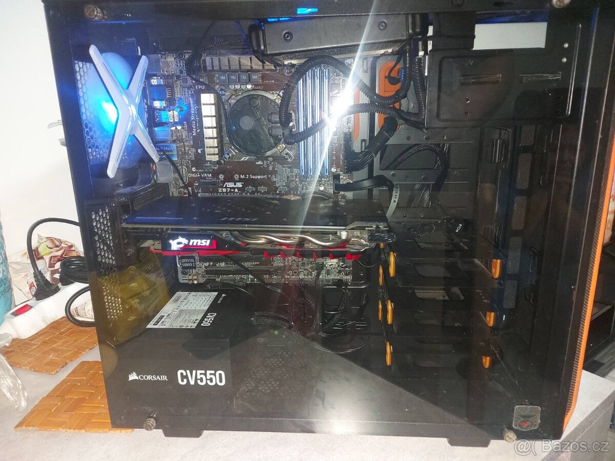 i7-4790K | GTX 1060 6GB | 16GB RAM | 2TB - 2