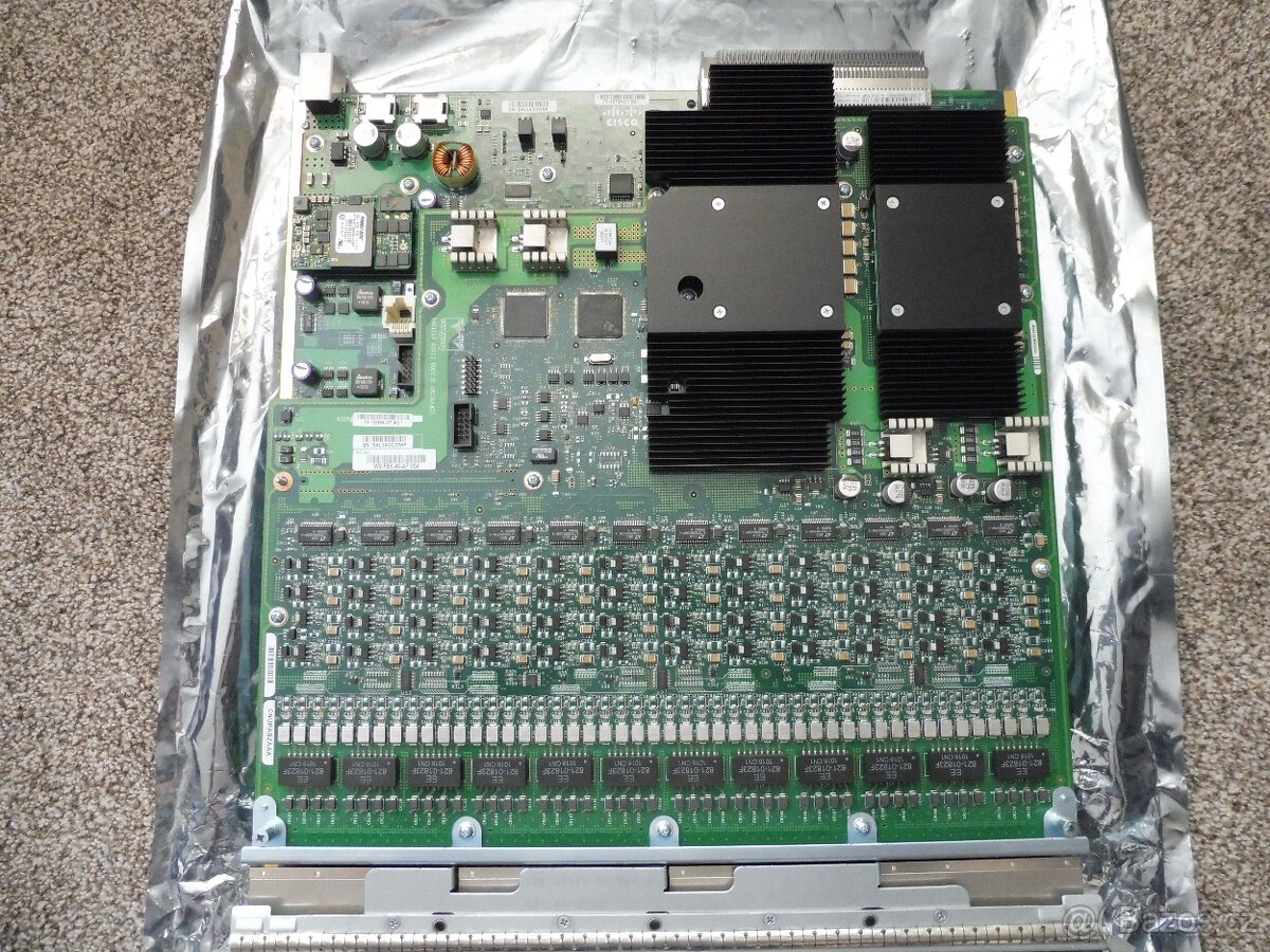 Switch Cisco WS-X6148-GE-45AF - 2